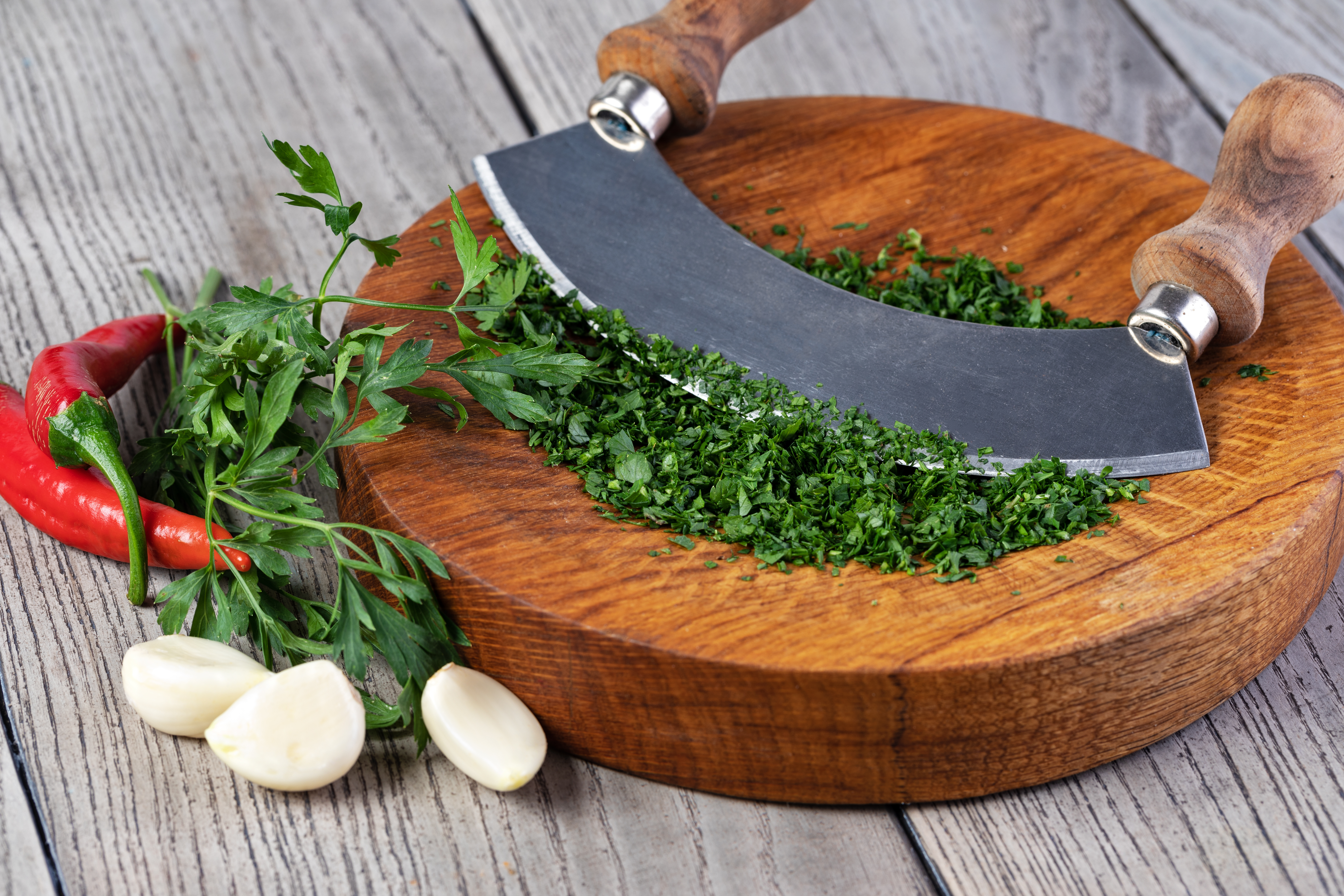 chopping-parsley-2021-08-26-18-18-46-utc.jpg